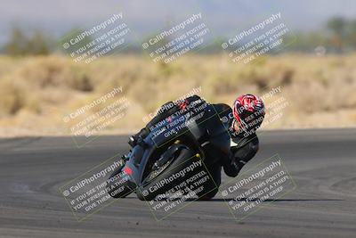 media/Nov-06-2023-Moto Forza (Mon) [[ce023d0744]]/3-Intermediate Group/Session 3 (Turn 16)/